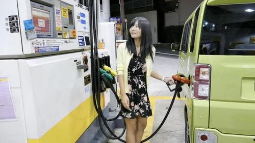 加油站的小姐姐爆料视频,揭秘日常幕后故事  第3张